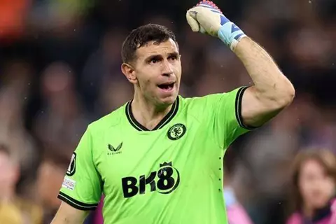 فيلا يوافق وإنتر يتحرك.. هل تصبح إيطاليا محطة مارتينيز الجديدة؟